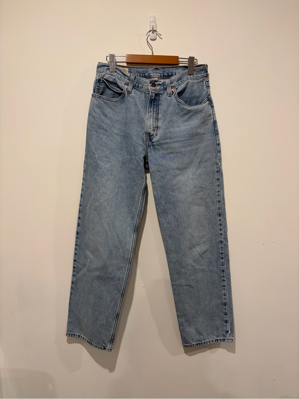 Levi's Light Wash Women's Boyfriend Jeans